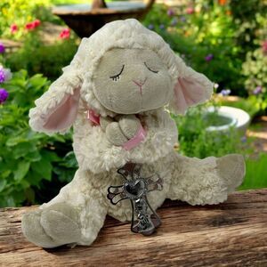 Ganz "Jesus Loves Me" Praying Lamb Soft Plush Toy Religious Cross Sheep Beige